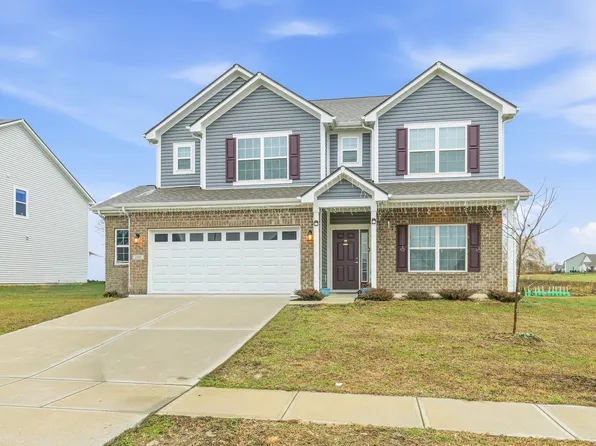 1148 Lakeshore Dr, Greenwood, IN 46143