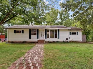 61 Linda Dr, Newport News, VA 23608
