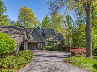 104 Tulip Poplar Ln, Hendersonville, NC 28739