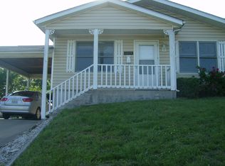 1009 Union Ave, Union, MO 63084