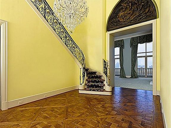 5th image of 3505 Turtle Creek Blvd APT 18A