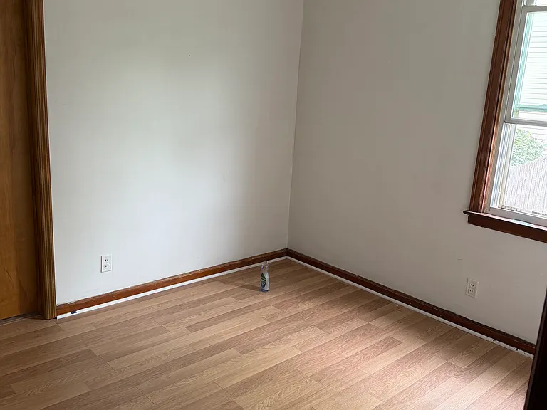 2846 S High St — Photo 11