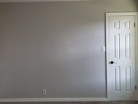 3rd image of 5003 San Antonio Ave
