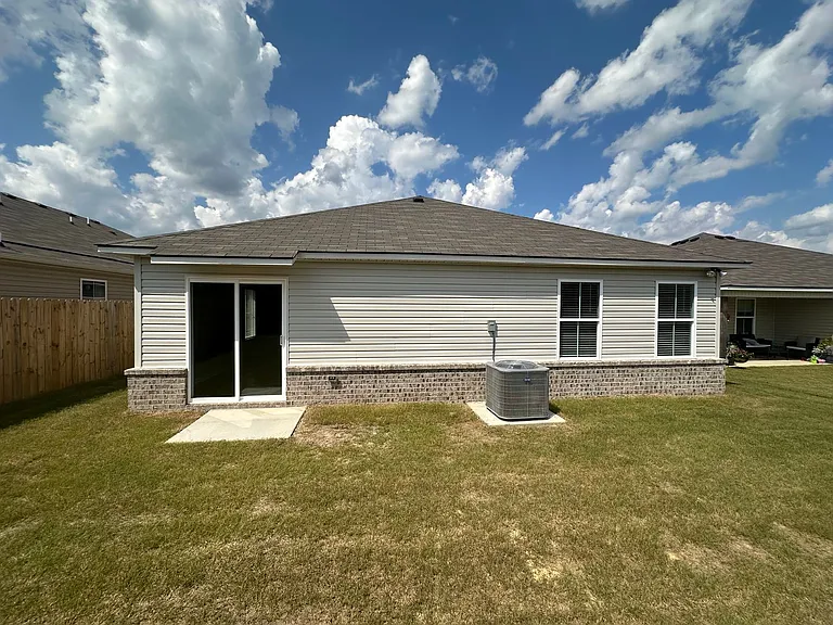 1634 Dryden St SE — Photo 16