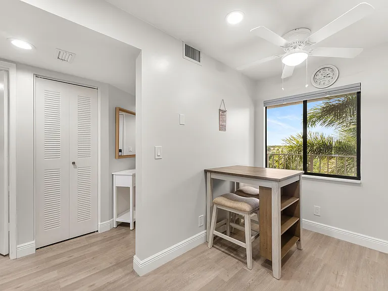 14500 Stirling Way #403 — Photo 4