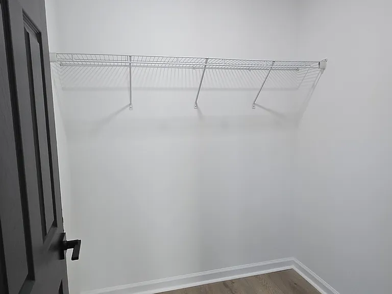 804 Martin St — Photo 15