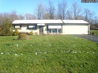13165 Dorothy Dr, Chesterland, OH 44026
