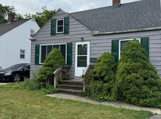 15508 Benhoff Dr, Maple Heights, OH 44137