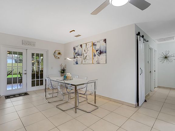 5th image of 3464 Gondolier Way