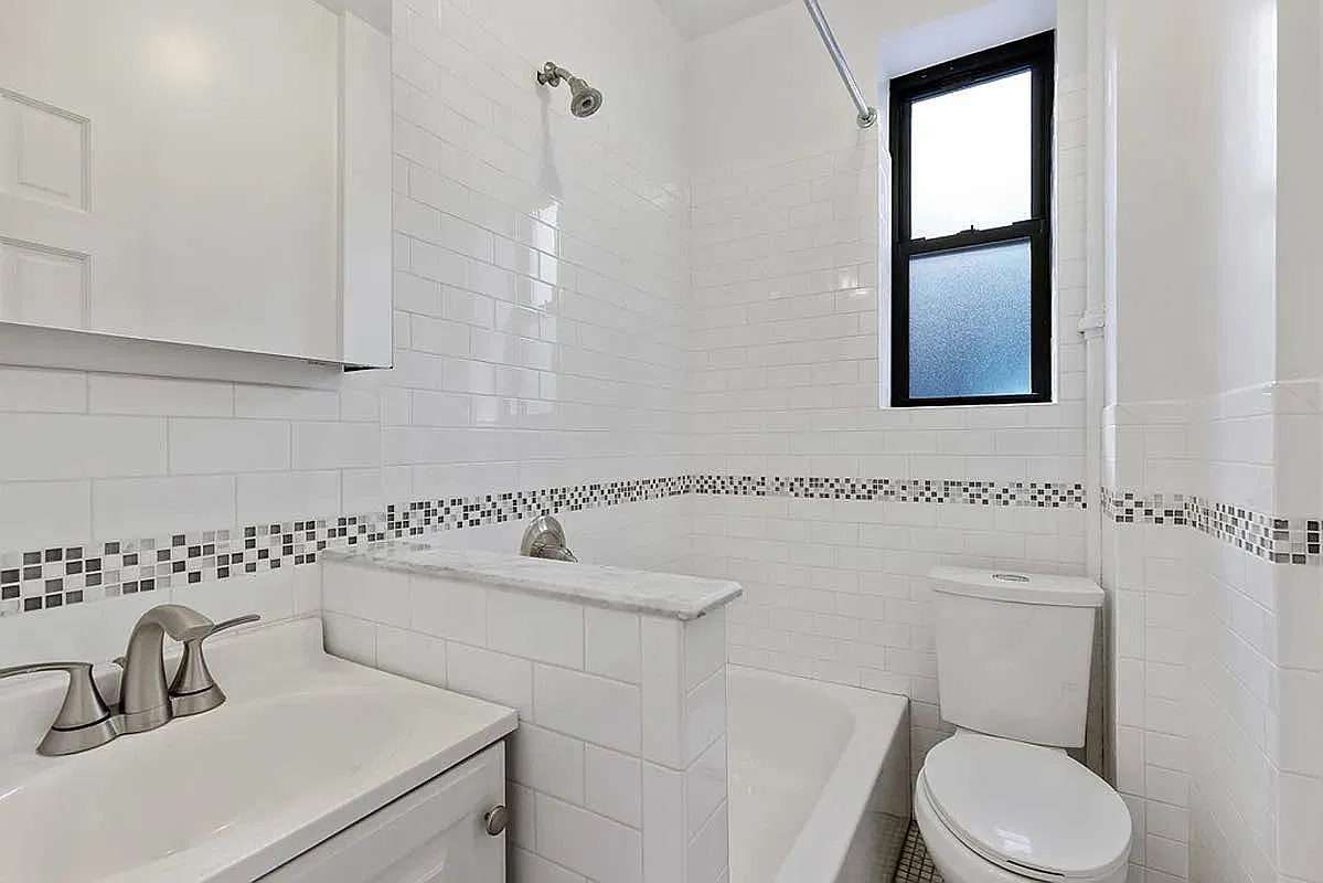 257 Quincy Street — Photo 3