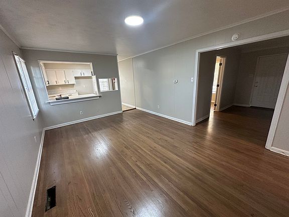 3rd image of 3265 HANNA DR