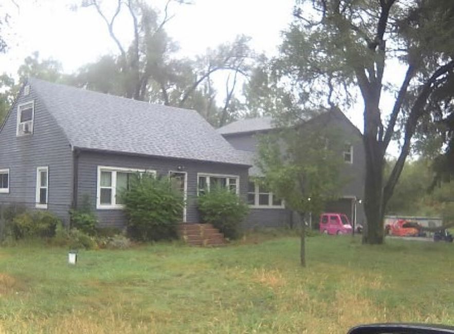 2nd image of 3006 S Hi Line Ave