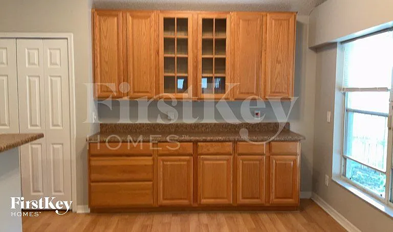 4129 Pacifica Dr — Photo 6