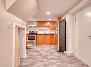 26 Rosslyn Ave N #2, Hamilton, ON L8L7P2