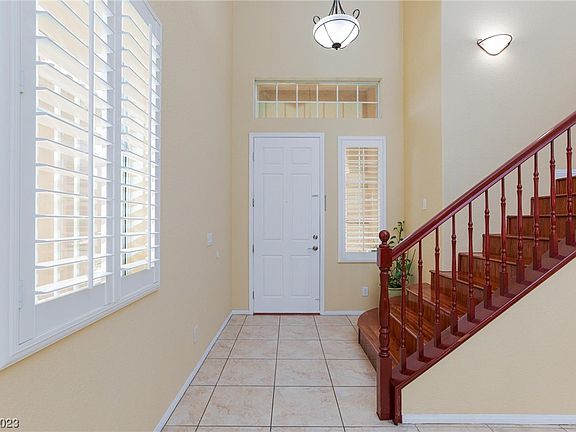 4th image of 8338 S Pioneer Way