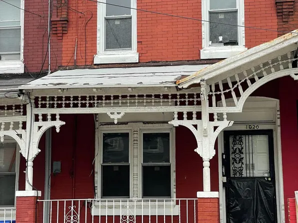 1020 N 43rd St, Philadelphia, PA 19104