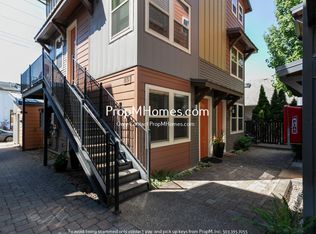 4313 SE Division St UNIT C, Portland, OR 97206