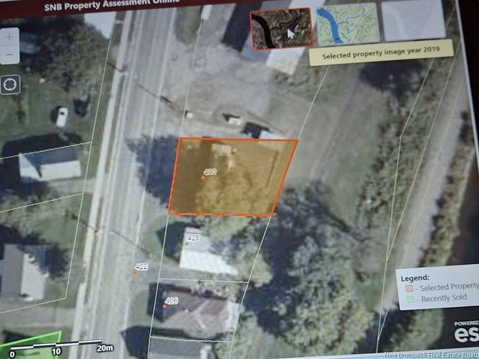 1st image of 430 Main St