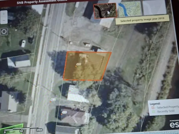 430 Main St, Woodstock, NB E7M 2C1