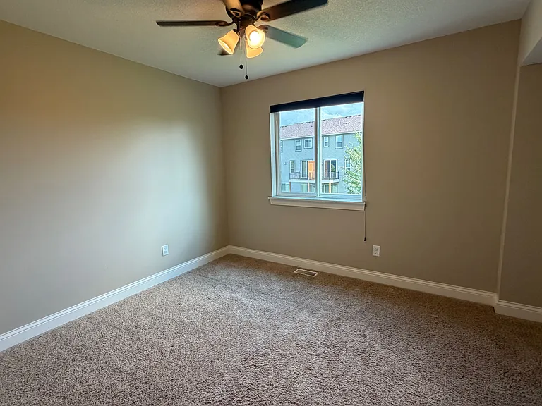 3165 Countryside Ave #G — Photo 24