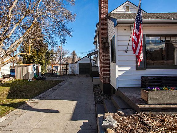 3rd image of 17 N Franklin Ave