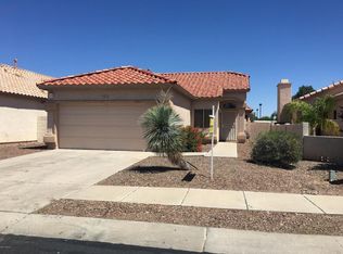7914 N Panamint Dr, Tucson, AZ 85743