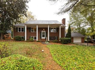 10 Maple Ct, Newton, NC 28658
