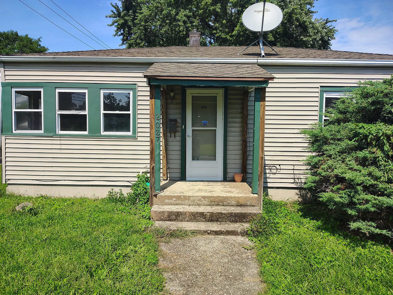 2 bed, 855 sqft, $1,450 — Photo 1