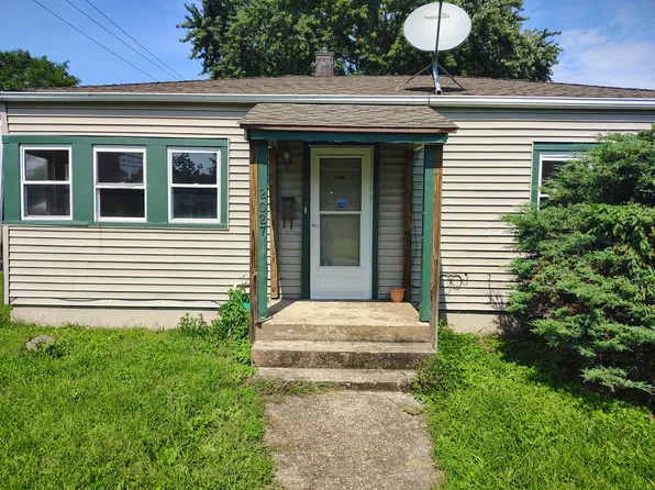 2027 Sharon Ave, Rockford, IL 61103