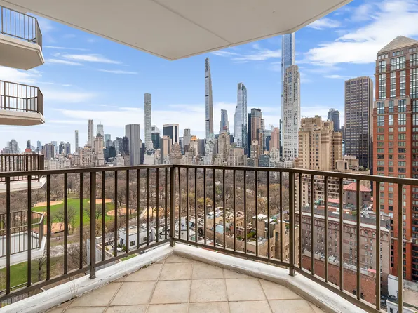 10 West 66th Street 29E image 3 of 16