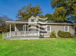 1426 Hamlet St, Fayetteville, NC 28306