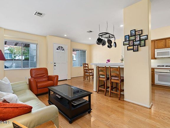 5th image of 854 Calle Los Gatos