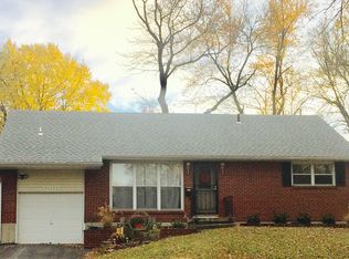 3901 NE 53rd St, Kansas City, MO 64119