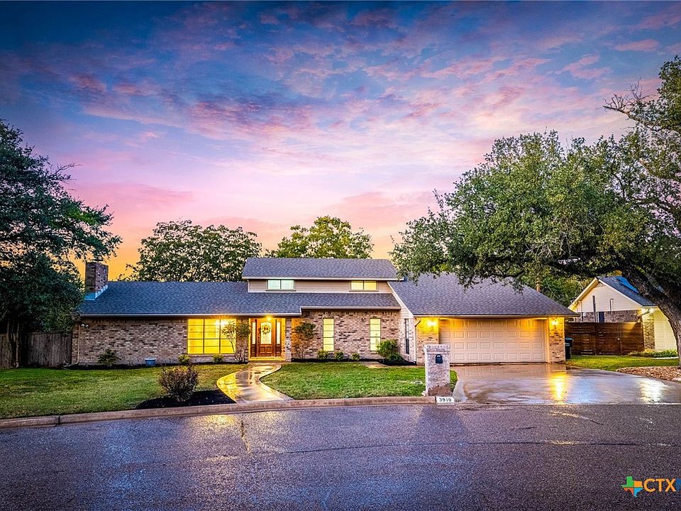 1st image of 3910 Wendy Oaks Dr