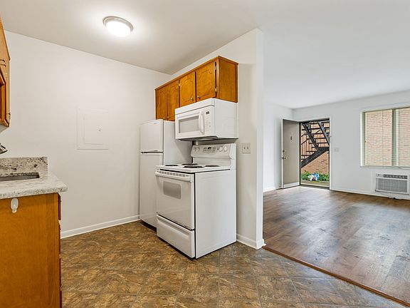 4th image of 2601 Hillsboro Pike APT H5