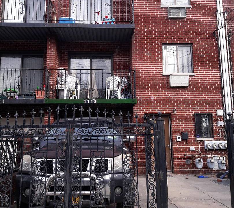 1st image of 1113 E 224th St