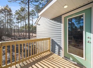 1933 Quail Cir, Lugoff, SC 29078