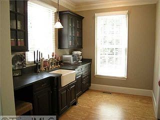 5th image of 6795 Bronco Ln