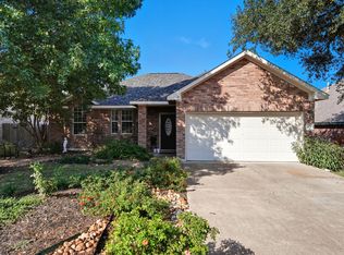 305 Olmos Dr #305, Leander, TX 78641