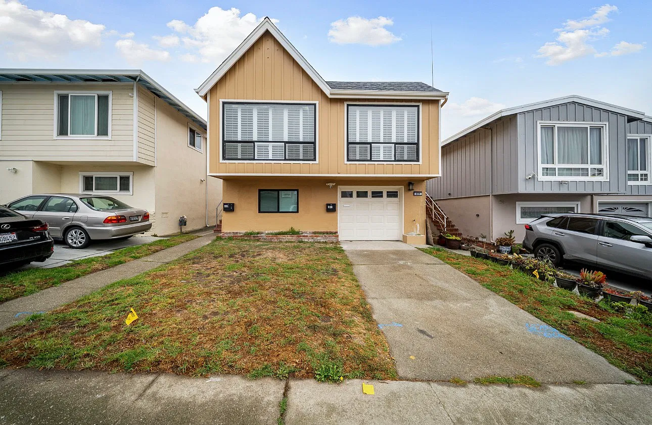 2 bed, 625 sqft, $2,850 — Photo 1