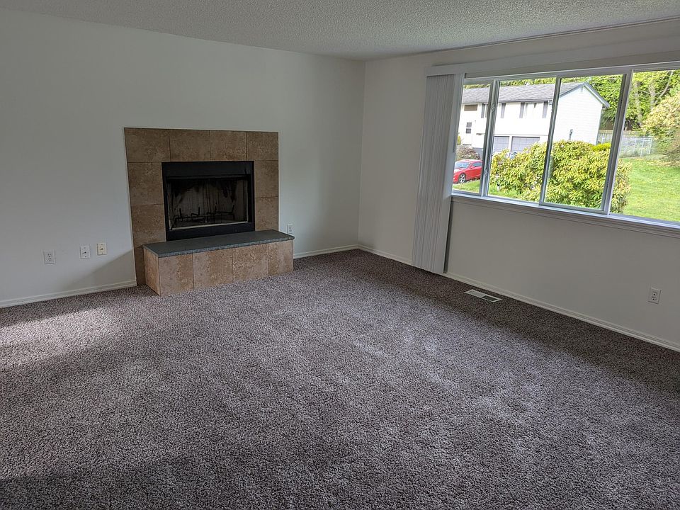 1st image of 7015 Aegean Blvd NE