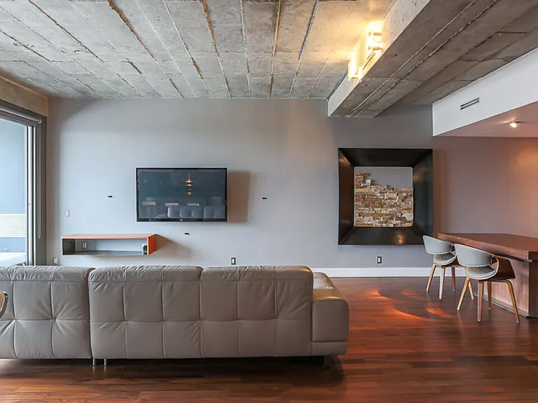 7250 Franklin Ave #1112 — Photo 5