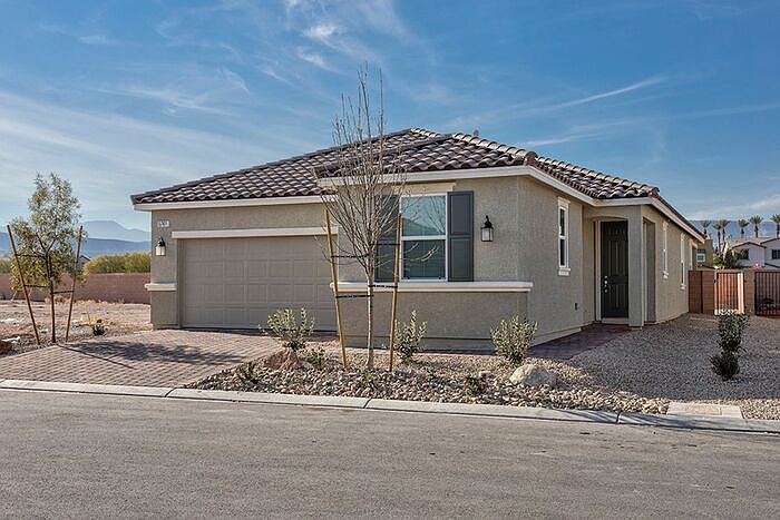 1st image of 5761 Casa Blanca St