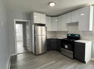 682 Broadway APT 4, Bayonne, NJ 07002