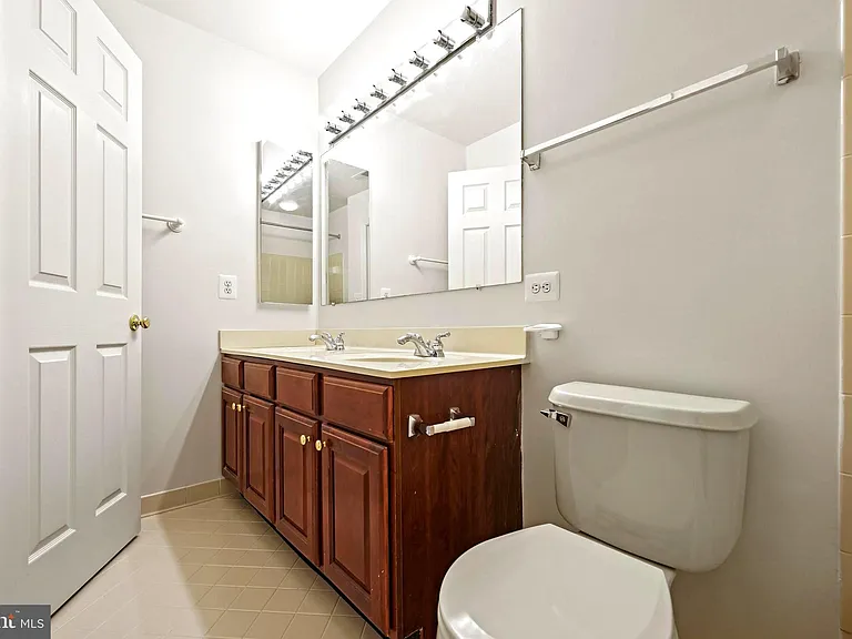 4519 Fair Valley Dr — Photo 35