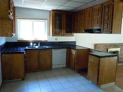 4th image of 4861 Scarborough Way