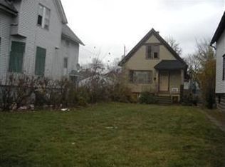 3552 N 11th St, Milwaukee, WI 53206