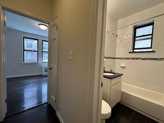4th image of 43-13 41st St #B6