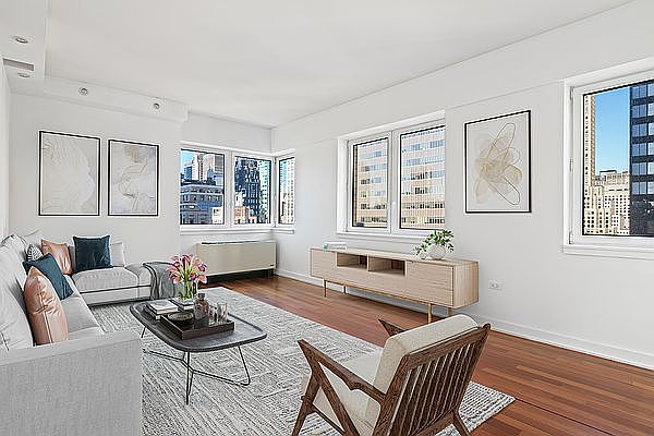 1st image of 425 5th Ave APT 25F