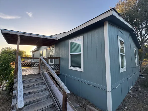 110 Friar Ct, Kyle, TX 78640